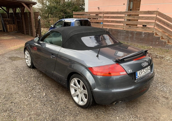 Audi TT cena 29900 przebieg: 163870, rok produkcji 2008 z Ośno Lubuskie małe 232